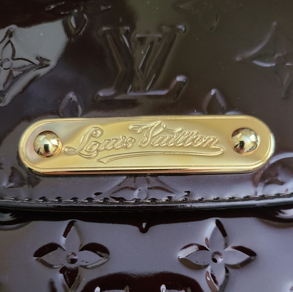 Louis Vuitton Authentic Rodeo Drive Amarante Vernis Bag - Picture 2 of 16